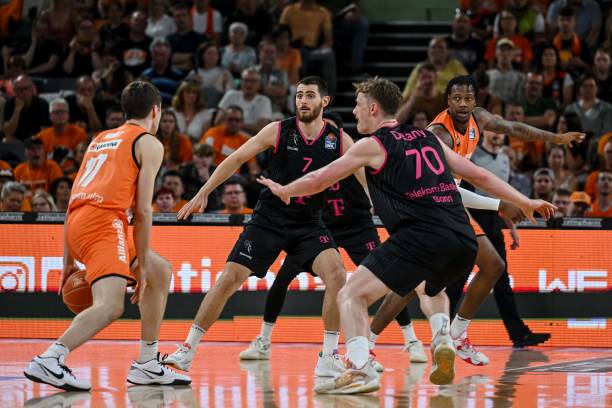 这些比赛告 这些比赛告