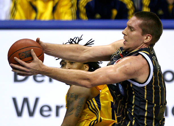 对防线稳定 对防线稳定